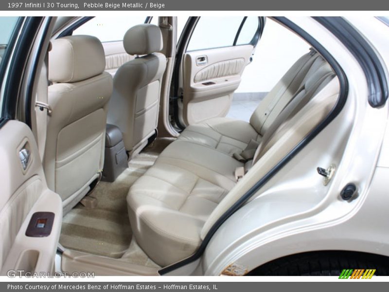  1997 I 30 Touring Beige Interior