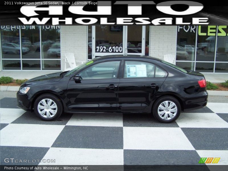 Black / Cornsilk Beige 2011 Volkswagen Jetta SE Sedan