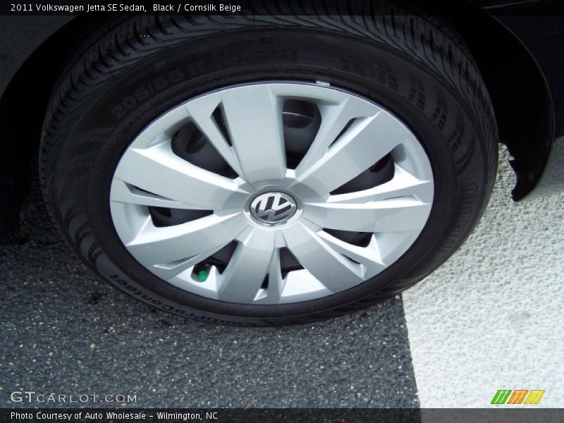 Black / Cornsilk Beige 2011 Volkswagen Jetta SE Sedan