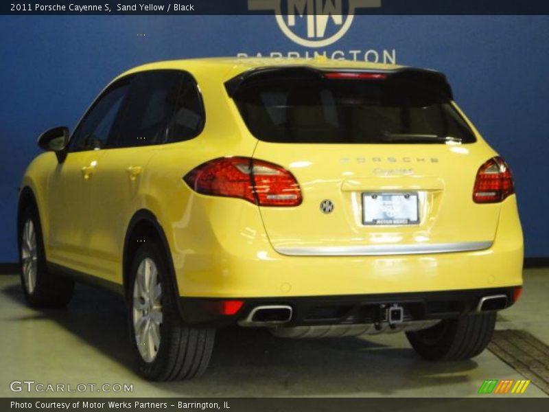 Sand Yellow / Black 2011 Porsche Cayenne S
