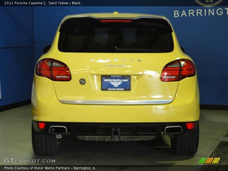 Sand Yellow / Black 2011 Porsche Cayenne S