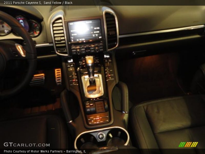 Sand Yellow / Black 2011 Porsche Cayenne S