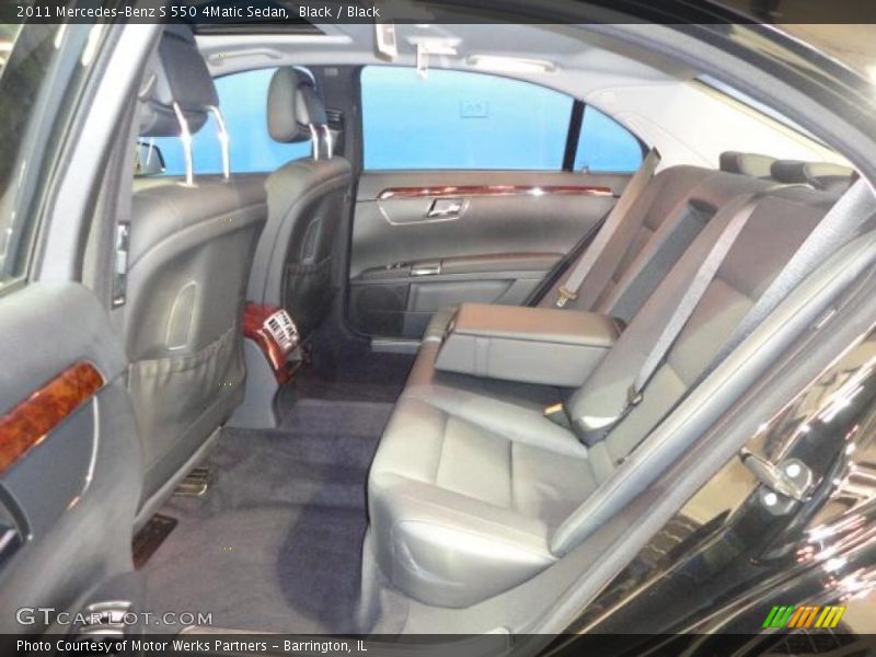 Black / Black 2011 Mercedes-Benz S 550 4Matic Sedan