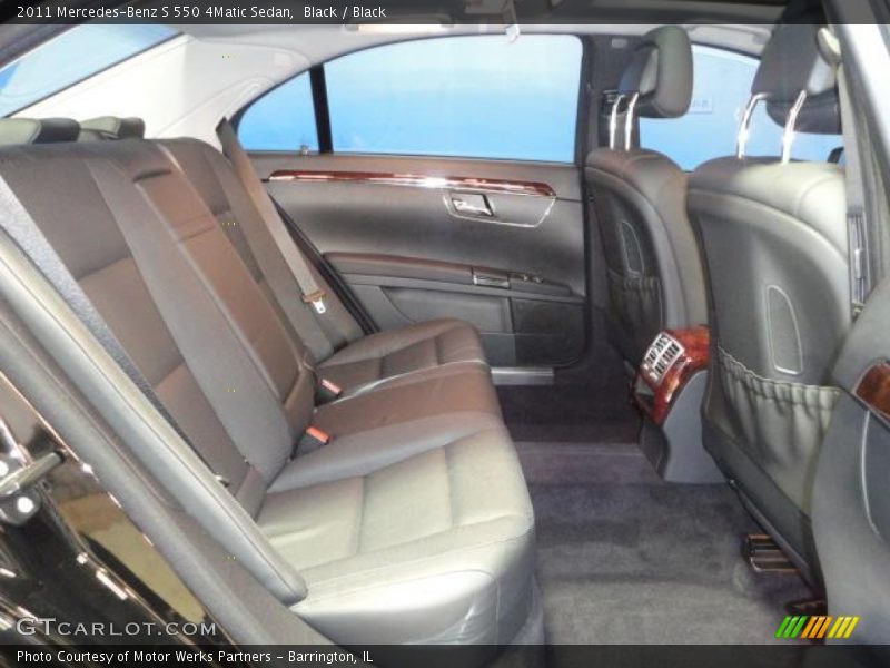 Black / Black 2011 Mercedes-Benz S 550 4Matic Sedan
