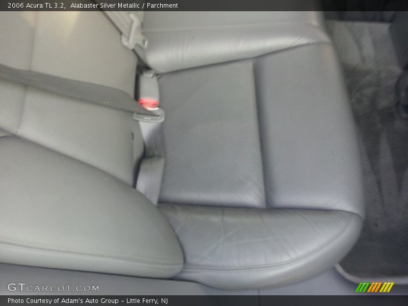 Alabaster Silver Metallic / Parchment 2006 Acura TL 3.2
