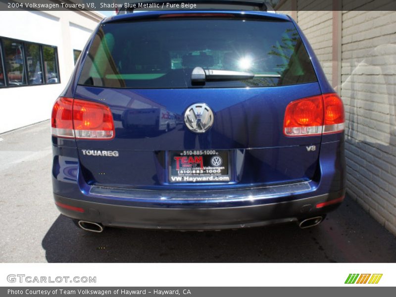 Shadow Blue Metallic / Pure Beige 2004 Volkswagen Touareg V8