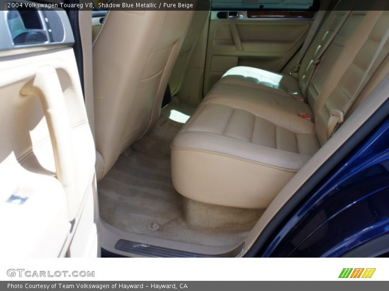 Shadow Blue Metallic / Pure Beige 2004 Volkswagen Touareg V8