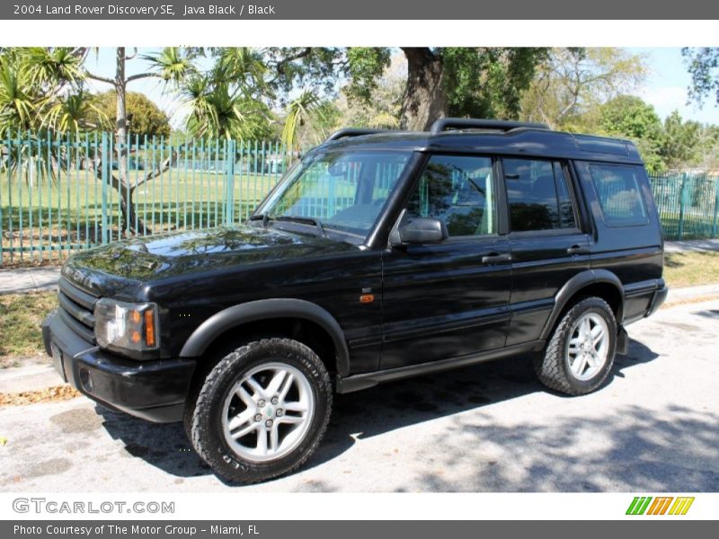 Java Black / Black 2004 Land Rover Discovery SE