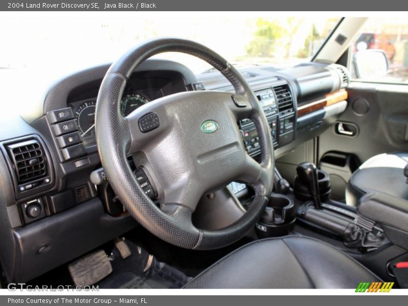 Java Black / Black 2004 Land Rover Discovery SE