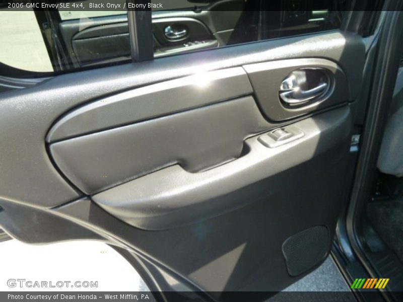 Black Onyx / Ebony Black 2006 GMC Envoy SLE 4x4