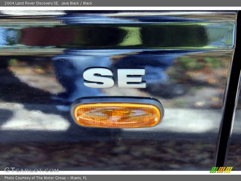 Java Black / Black 2004 Land Rover Discovery SE