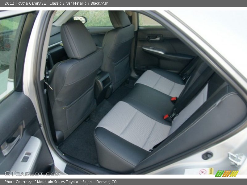 Classic Silver Metallic / Black/Ash 2012 Toyota Camry SE