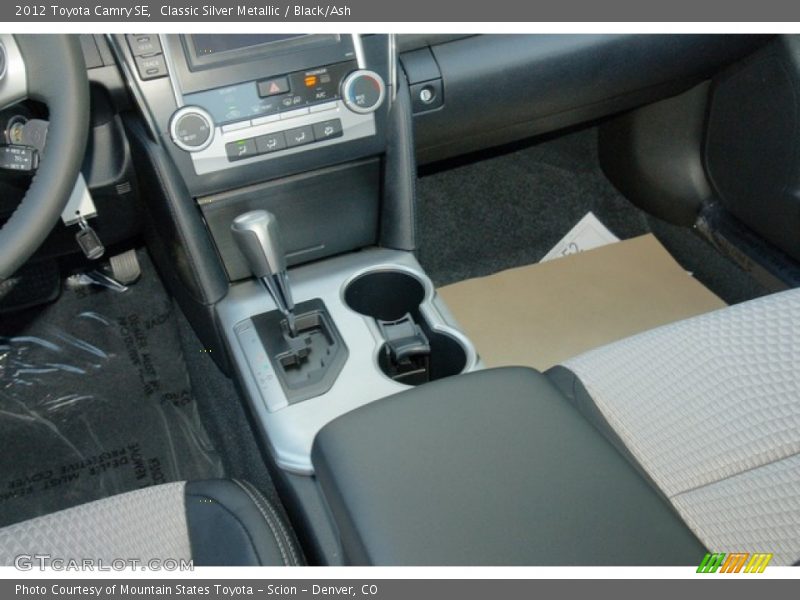 Classic Silver Metallic / Black/Ash 2012 Toyota Camry SE