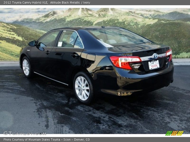 Attitude Black Metallic / Ivory 2012 Toyota Camry Hybrid XLE