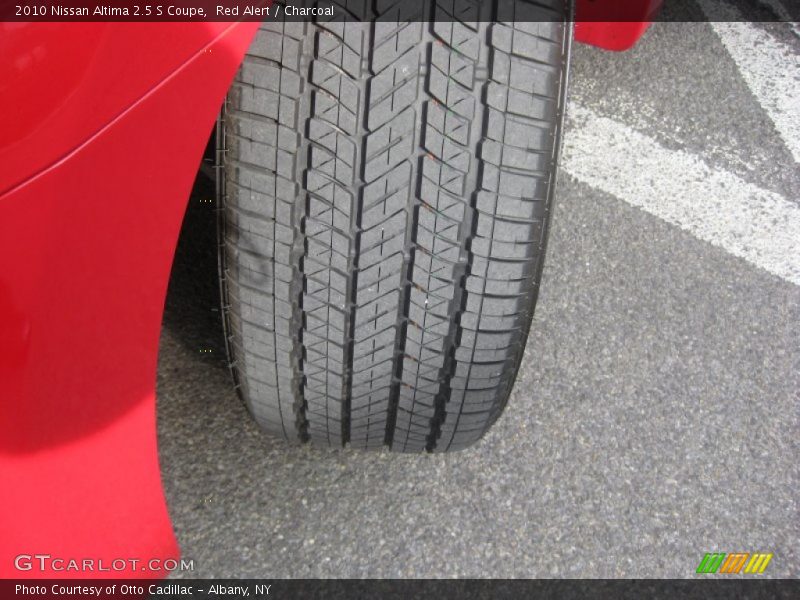 Red Alert / Charcoal 2010 Nissan Altima 2.5 S Coupe