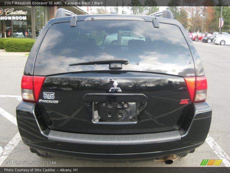 Kalapana Black / Black 2007 Mitsubishi Endeavor SE AWD