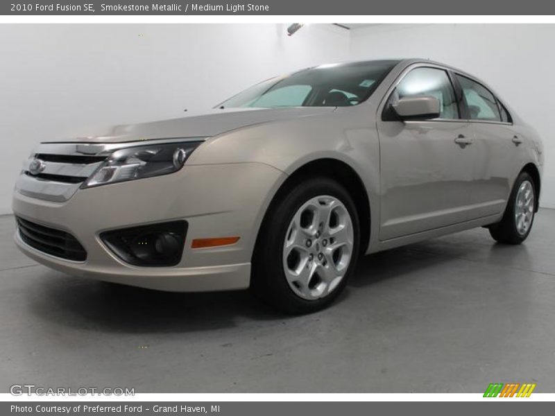 Smokestone Metallic / Medium Light Stone 2010 Ford Fusion SE