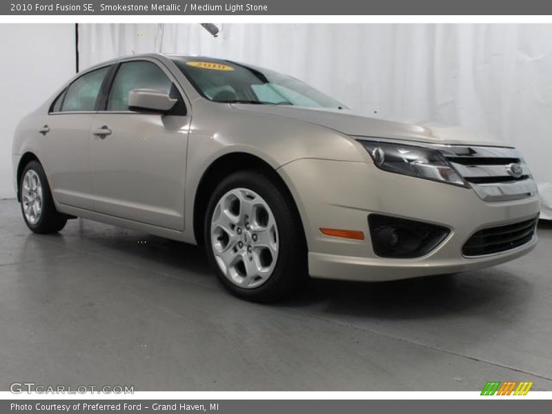 Smokestone Metallic / Medium Light Stone 2010 Ford Fusion SE