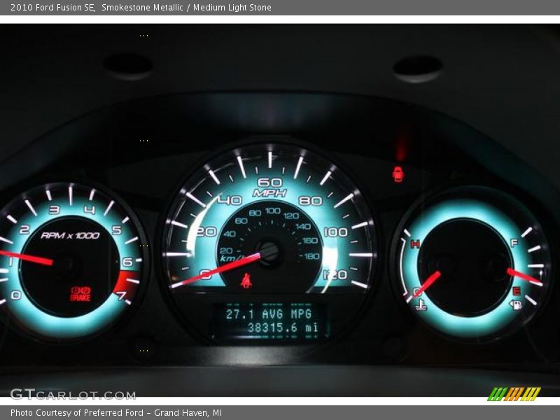 Smokestone Metallic / Medium Light Stone 2010 Ford Fusion SE