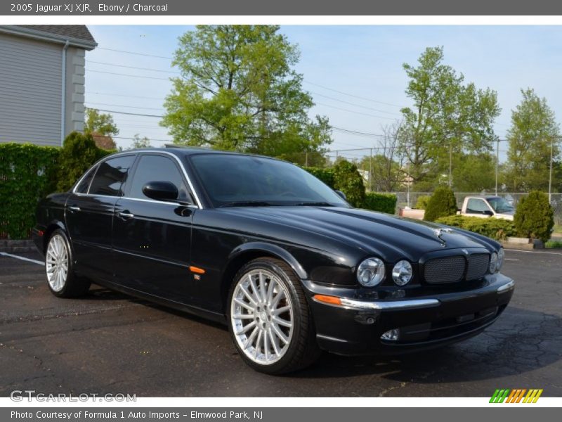 Ebony / Charcoal 2005 Jaguar XJ XJR