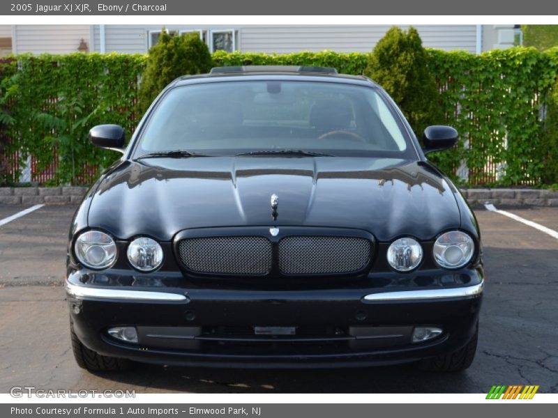 Ebony / Charcoal 2005 Jaguar XJ XJR