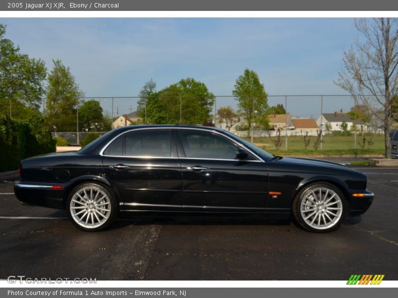 Ebony / Charcoal 2005 Jaguar XJ XJR