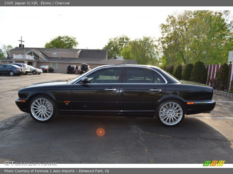 Ebony / Charcoal 2005 Jaguar XJ XJR