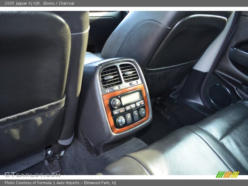 Ebony / Charcoal 2005 Jaguar XJ XJR