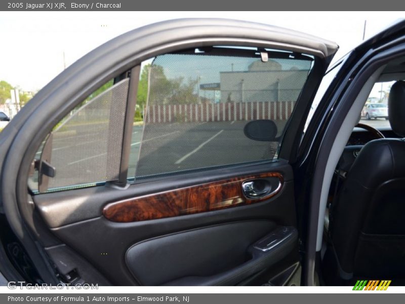 Ebony / Charcoal 2005 Jaguar XJ XJR