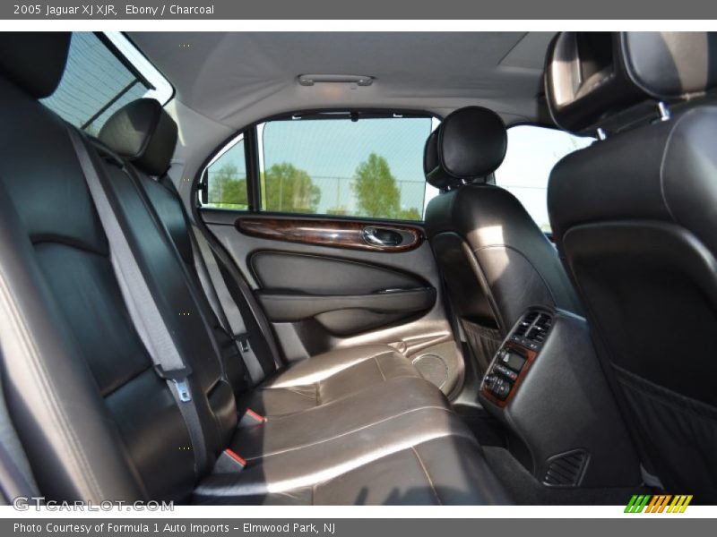 Ebony / Charcoal 2005 Jaguar XJ XJR