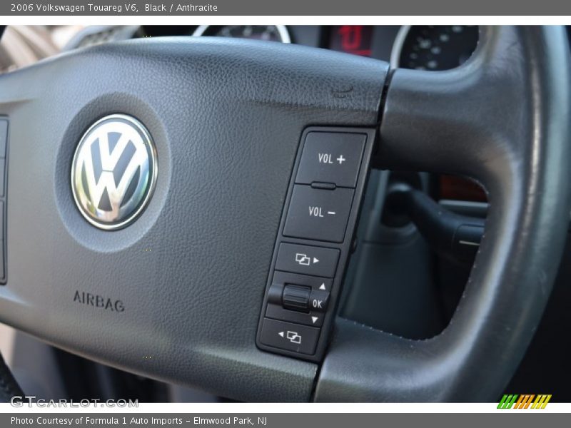 Black / Anthracite 2006 Volkswagen Touareg V6