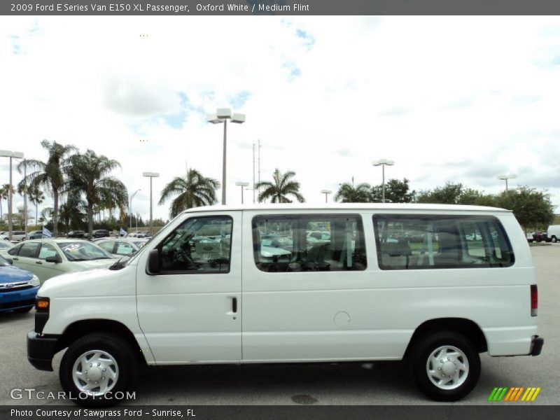 Oxford White / Medium Flint 2009 Ford E Series Van E150 XL Passenger
