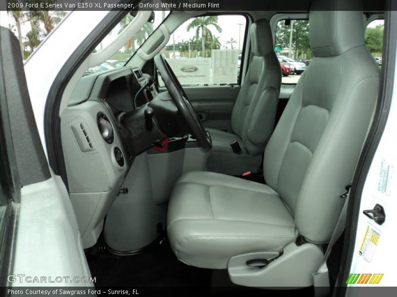 Oxford White / Medium Flint 2009 Ford E Series Van E150 XL Passenger
