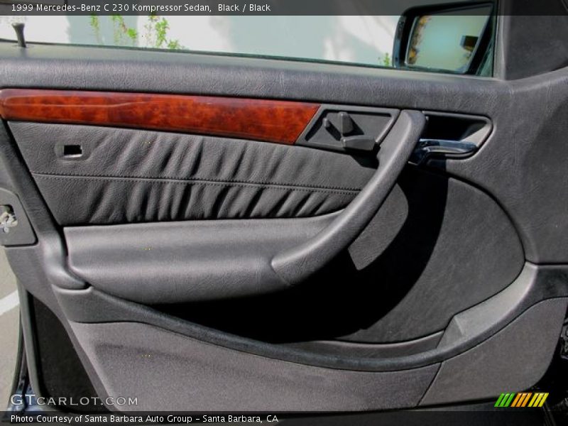 Black / Black 1999 Mercedes-Benz C 230 Kompressor Sedan