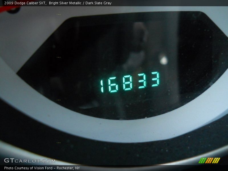 Bright Silver Metallic / Dark Slate Gray 2009 Dodge Caliber SXT