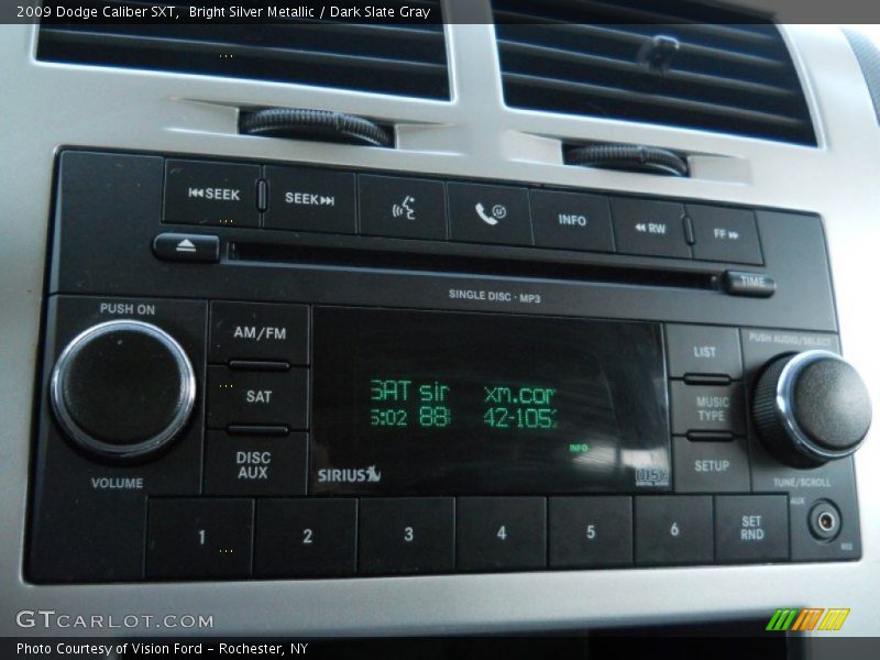 Bright Silver Metallic / Dark Slate Gray 2009 Dodge Caliber SXT