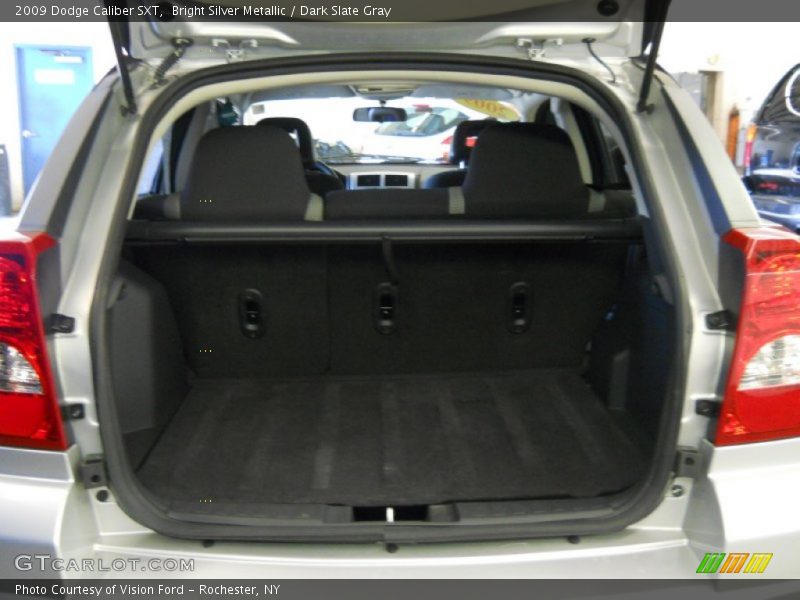 Bright Silver Metallic / Dark Slate Gray 2009 Dodge Caliber SXT