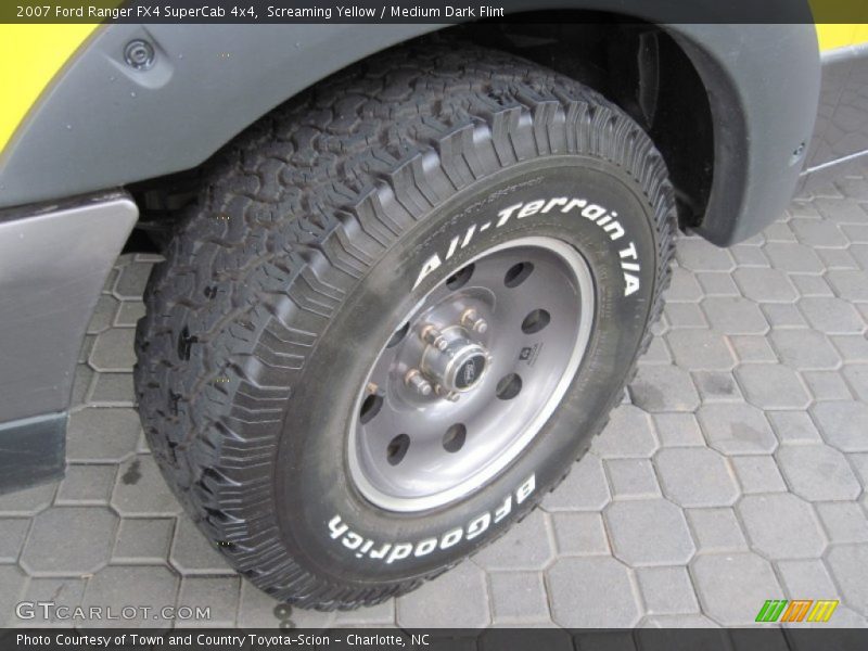Screaming Yellow / Medium Dark Flint 2007 Ford Ranger FX4 SuperCab 4x4