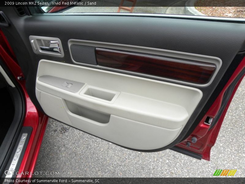 Vivid Red Metallic / Sand 2009 Lincoln MKZ Sedan