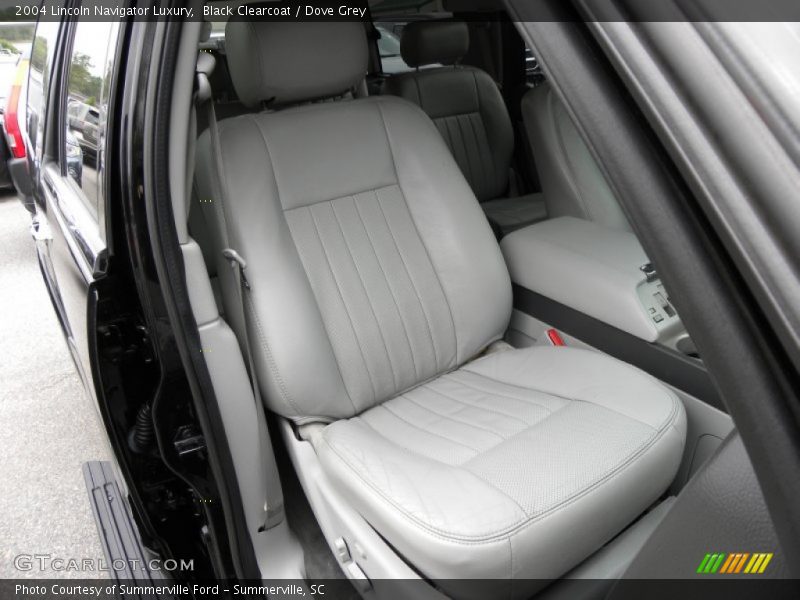 Black Clearcoat / Dove Grey 2004 Lincoln Navigator Luxury