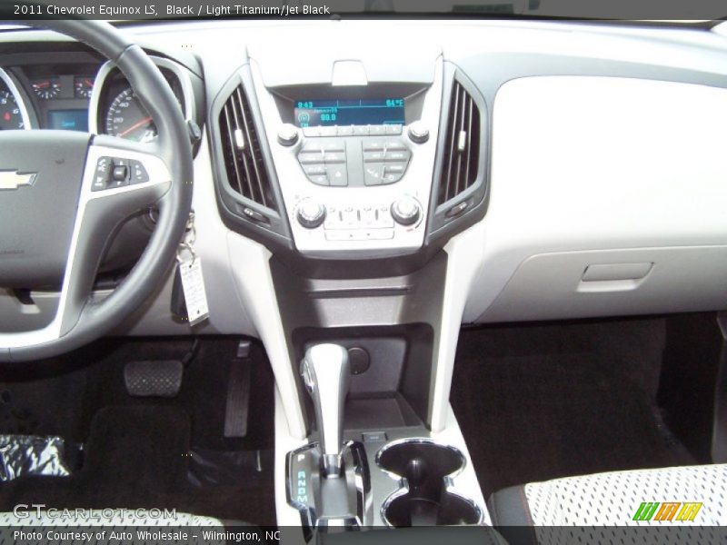 Black / Light Titanium/Jet Black 2011 Chevrolet Equinox LS