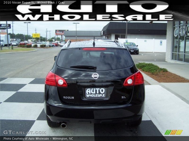 Wicked Black / Gray 2010 Nissan Rogue SL