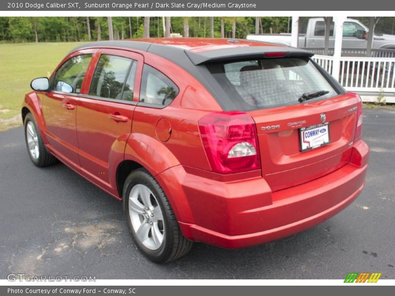 Sunburst Orange Pearl / Dark Slate Gray/Medium Graystone 2010 Dodge Caliber SXT