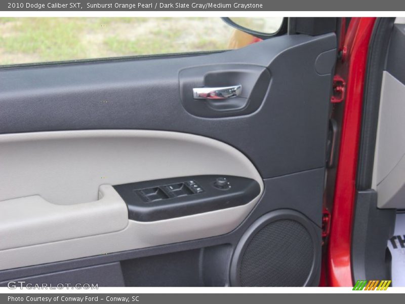 Sunburst Orange Pearl / Dark Slate Gray/Medium Graystone 2010 Dodge Caliber SXT