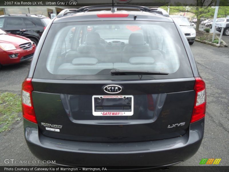 Urban Gray / Gray 2007 Kia Rondo LX V6
