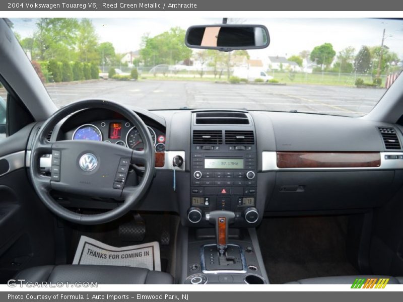 Reed Green Metallic / Anthracite 2004 Volkswagen Touareg V6