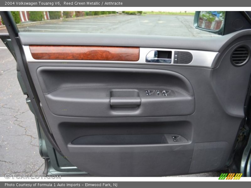 Reed Green Metallic / Anthracite 2004 Volkswagen Touareg V6