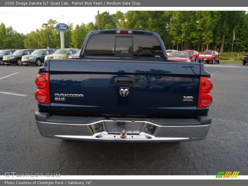 Patriot Blue Pearl / Medium Slate Gray 2005 Dodge Dakota SLT Quad Cab