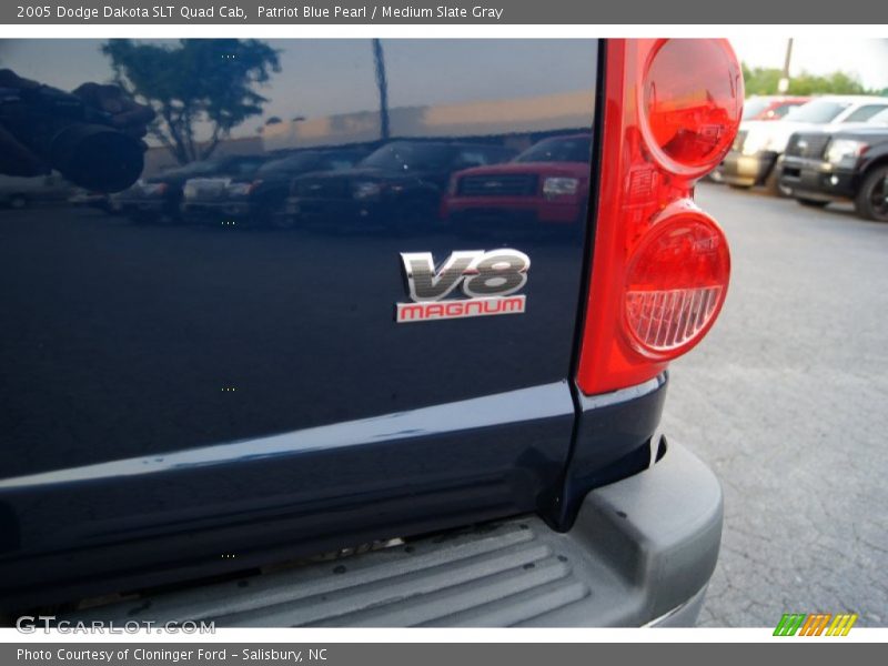 Patriot Blue Pearl / Medium Slate Gray 2005 Dodge Dakota SLT Quad Cab