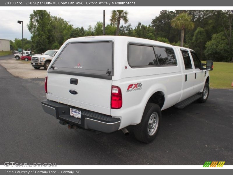 Oxford White / Medium Stone 2010 Ford F250 Super Duty XL Crew Cab 4x4
